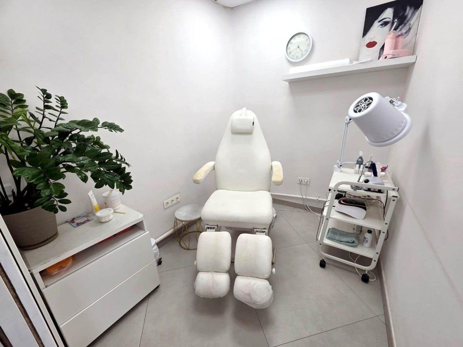 Kommersiell till salu i Adeje - 130 000 € (Ref: 9343095)