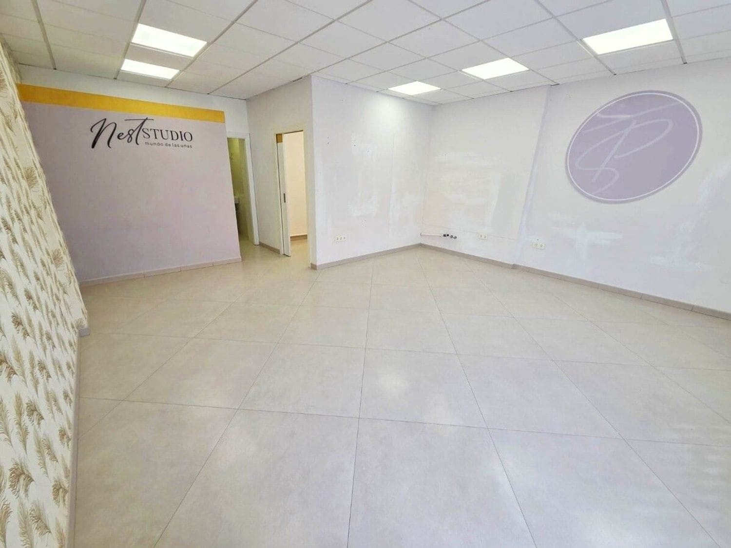 Komercyjne na sprzedaż w Adeje - 130 000 € (Ref: 9343095)