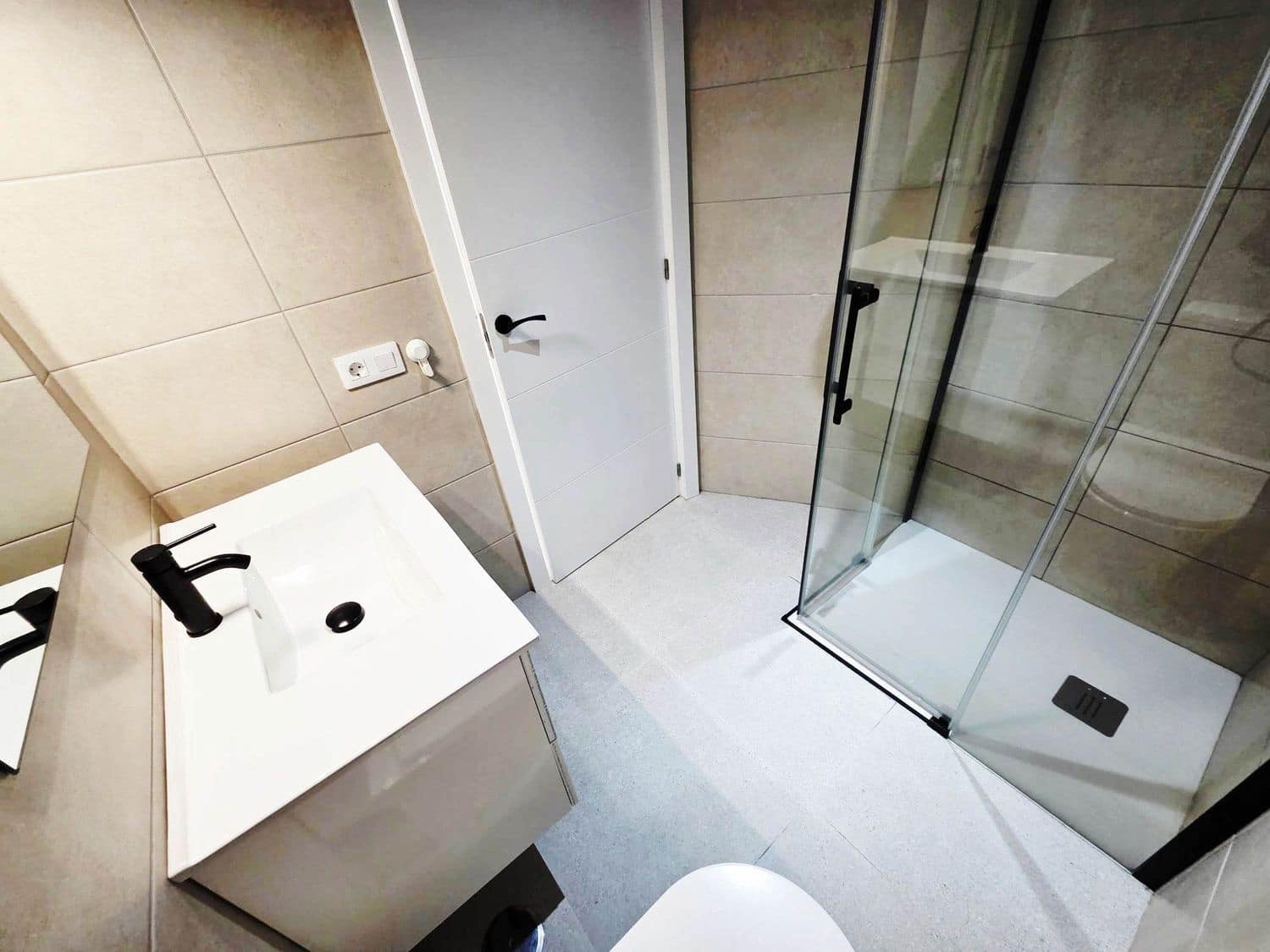 2 bedroom Apartment for rent in Los Alcazares with garage - € 1,500 (Ref: 9501857)