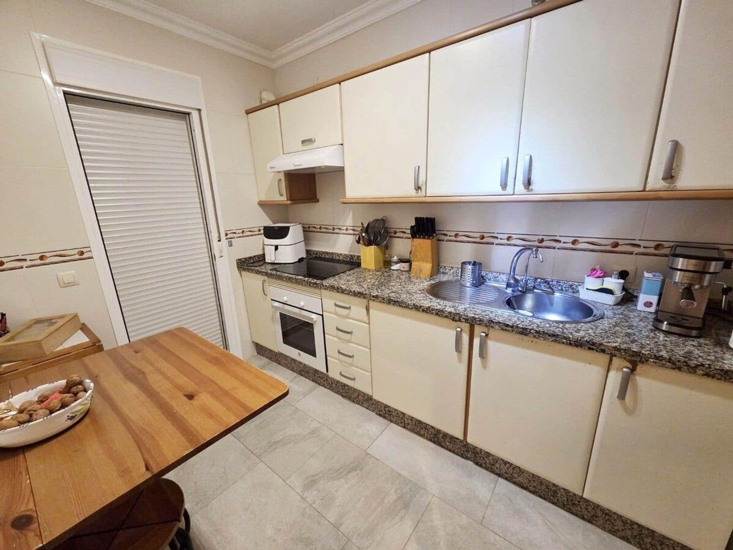 2 sovrum Lägenhet till salu i Adeje med pool garage - 330 000 € (Ref: 9503720)