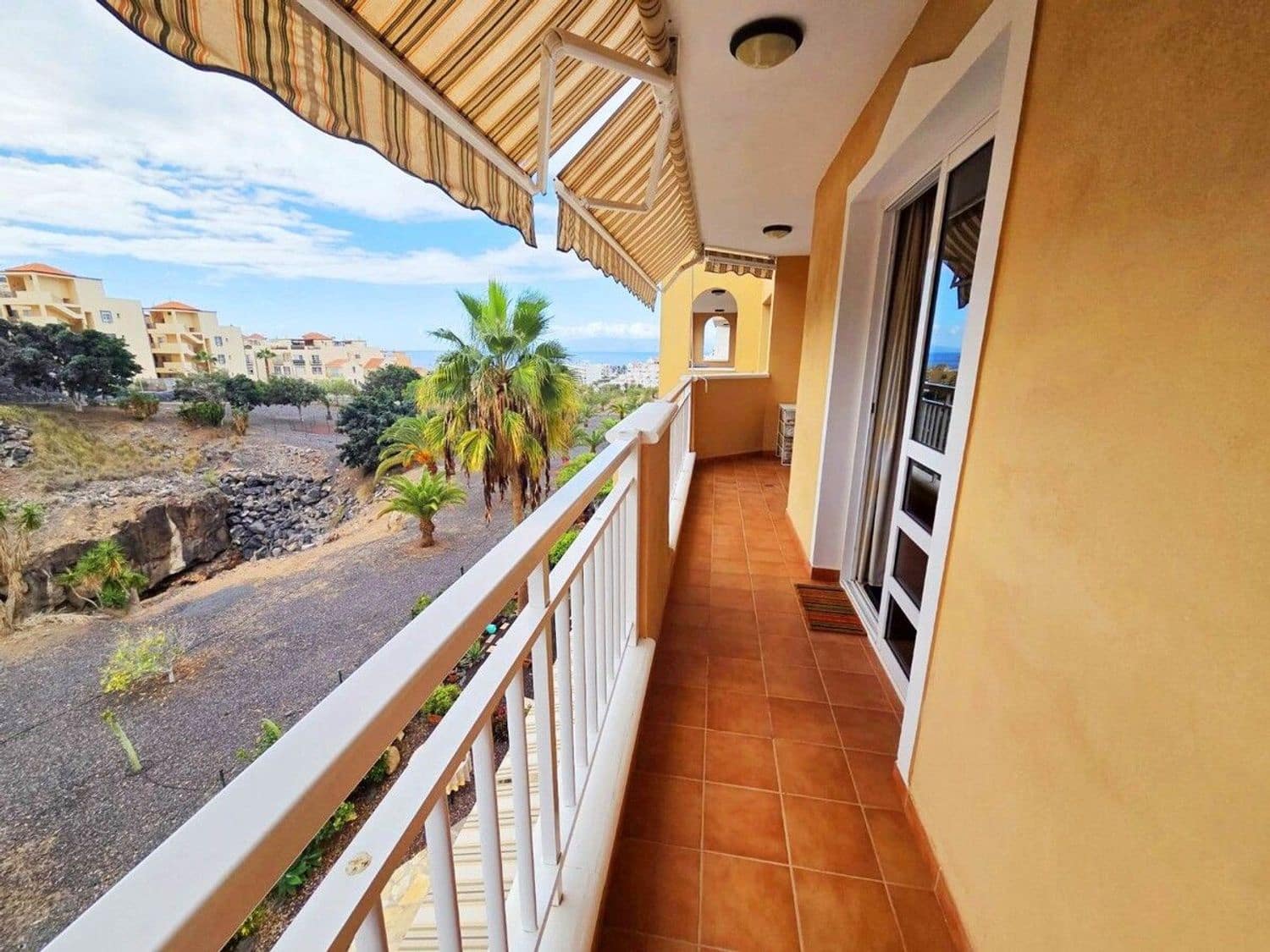 2 sovrum Lägenhet till salu i Callao Salvaje med garage - 395 000 € (Ref: 9503721)