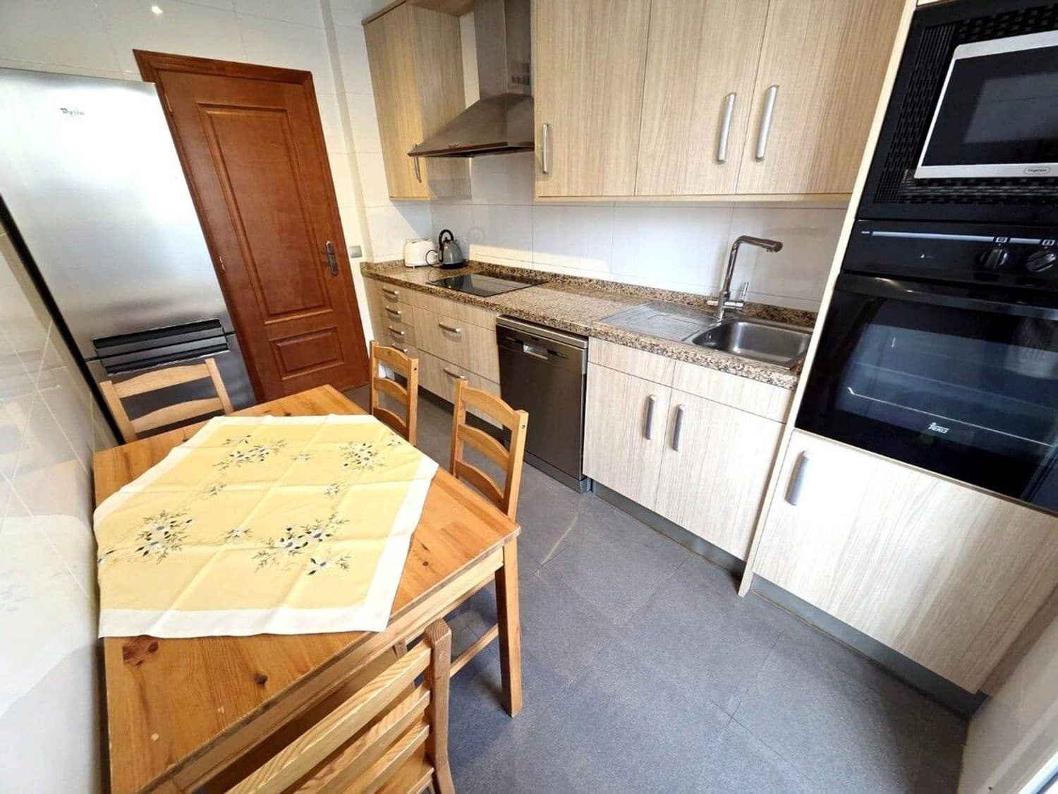 3 soveværelse Lejlighed til salg i Puerto Santiago med swimmingpool garage - € 430.000 (Ref: 9533209)