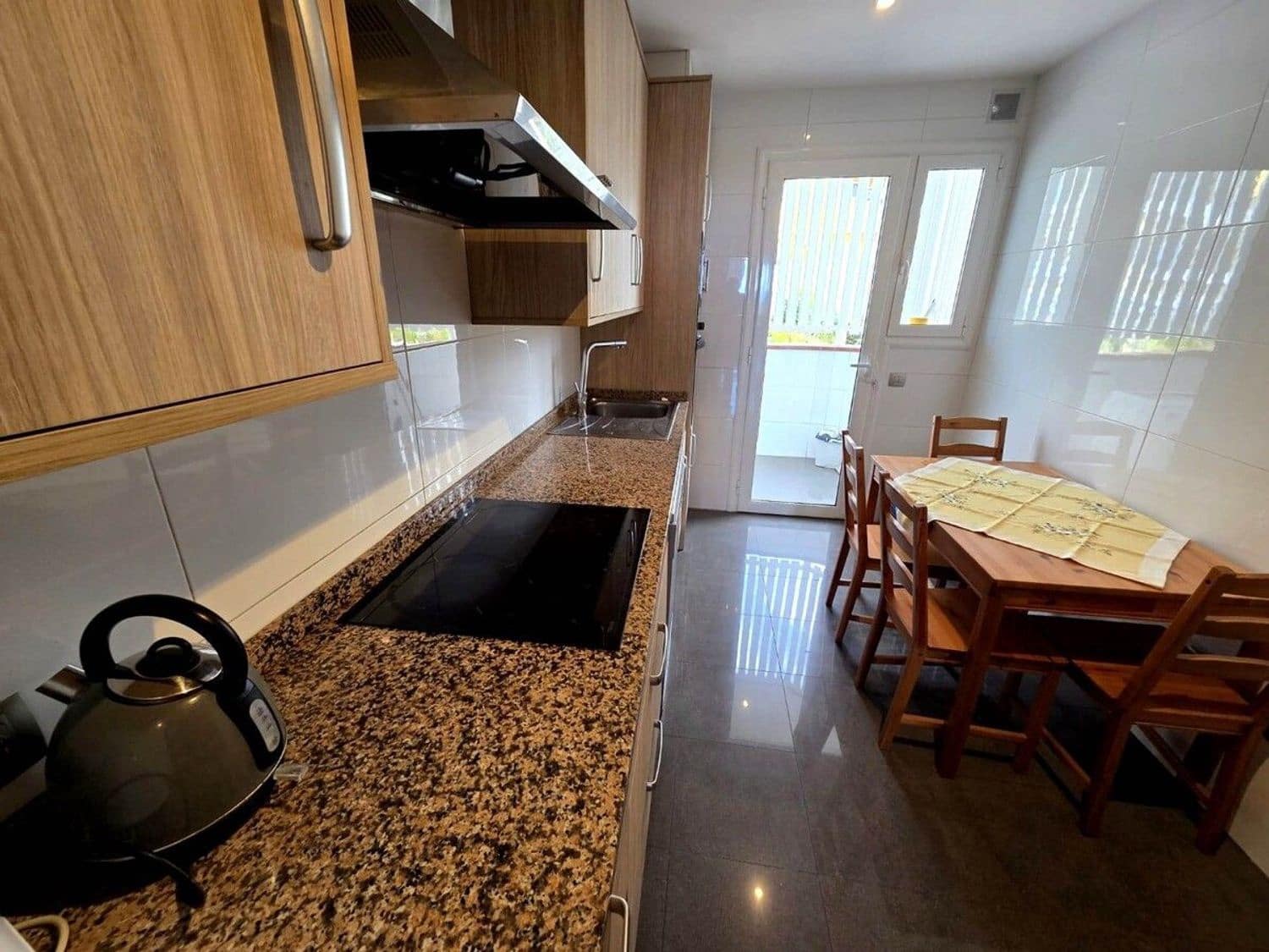 3 soveværelse Lejlighed til salg i Puerto Santiago med swimmingpool garage - € 430.000 (Ref: 9533209)