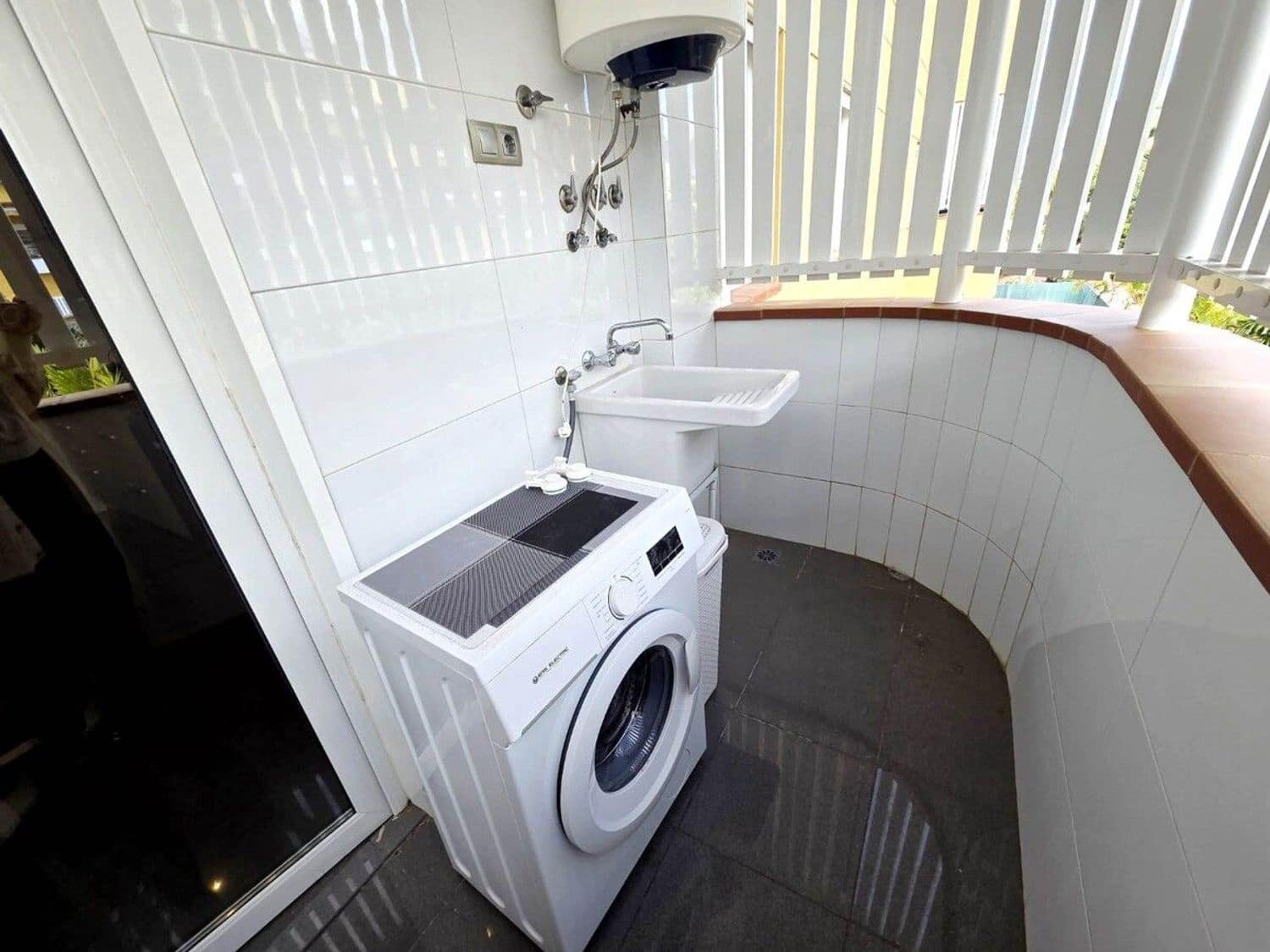 3 soveværelse Lejlighed til salg i Puerto Santiago med swimmingpool garage - € 430.000 (Ref: 9533209)