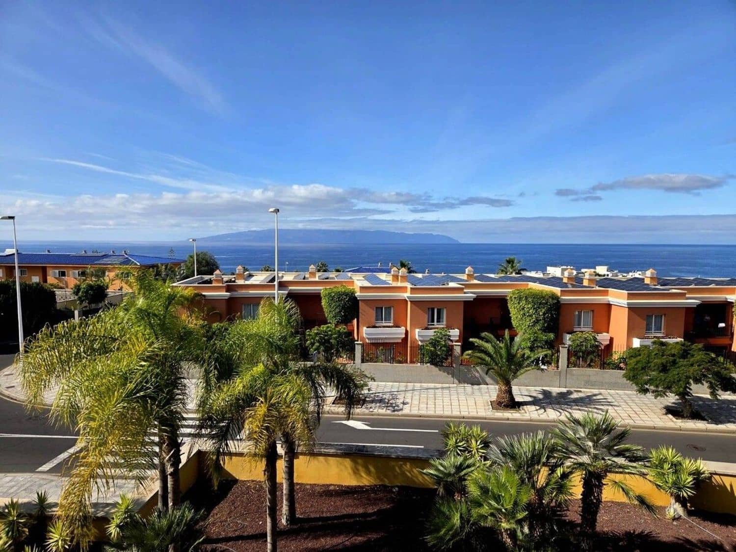 3 soveværelse Lejlighed til salg i Puerto Santiago med swimmingpool garage - € 430.000 (Ref: 9533209)