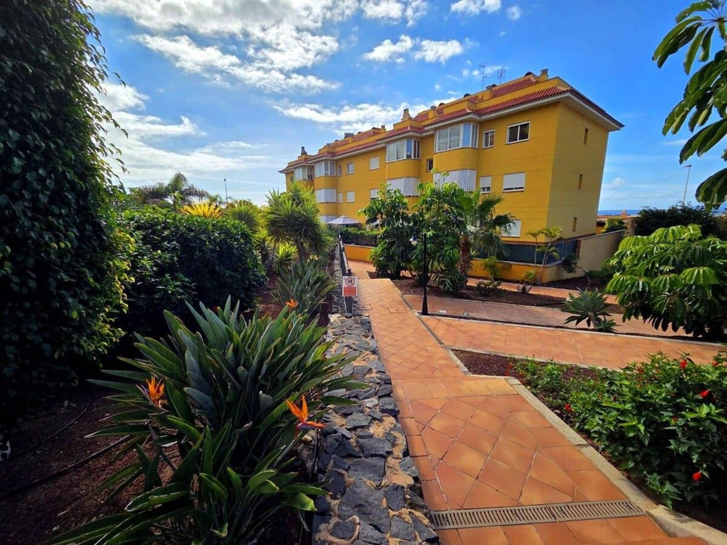 3 soveværelse Lejlighed til salg i Puerto Santiago med swimmingpool garage - € 430.000 (Ref: 9533209)