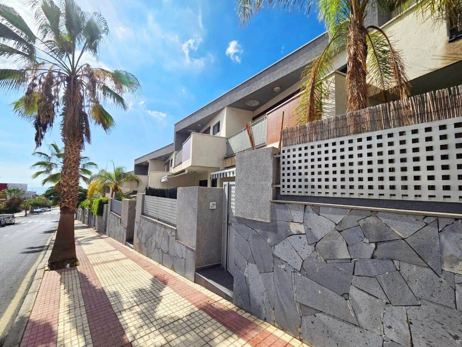 3 soverom Hus til salgs i Adeje med garasje - € 580 000 (Ref: 9533210)