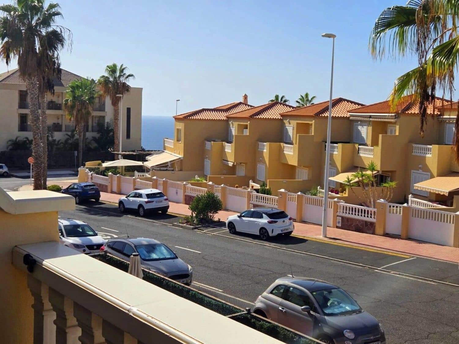 1 soverom Leilighet til salgs i Adeje med svømmebasseng garasje - € 410 000 (Ref: 9533211)