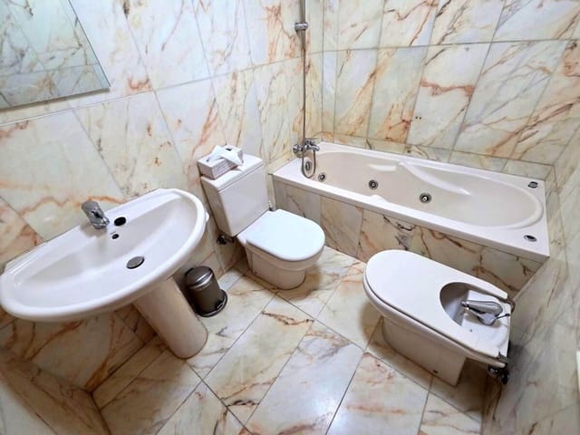 1 soverom Leilighet til salgs i Casco Urbano, Adeje med svømmebasseng garasje - € 410 000 (Ref: 9533211)