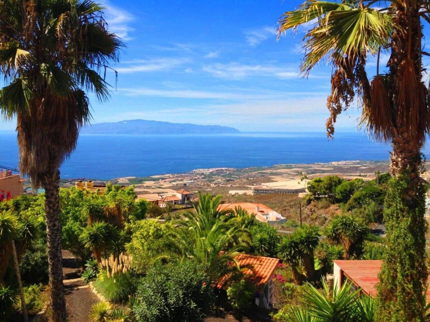 Finca/Casa Rural de 8 habitaciones en Guía de Isora en venta con garaje - 860.000 € (Ref: 9533212)