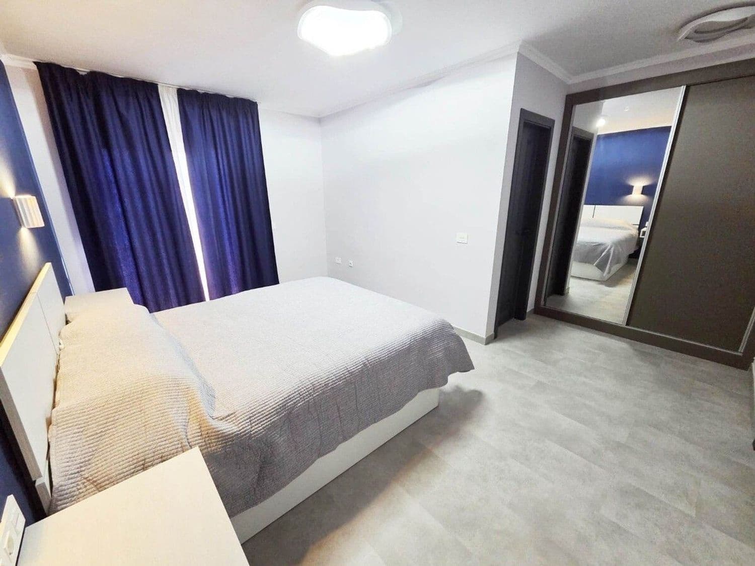 4 makuuhuone Omakotitalo myytävänä paikassa Adeje mukana uima-altaan 
autotalli - 585 000 € (Ref: 9570325)