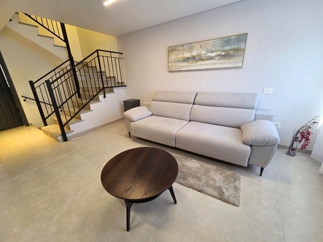 4 sovrum Hus till salu i Casco Urbano, Adeje med pool garage - 585 000 € (Ref: 9570325)