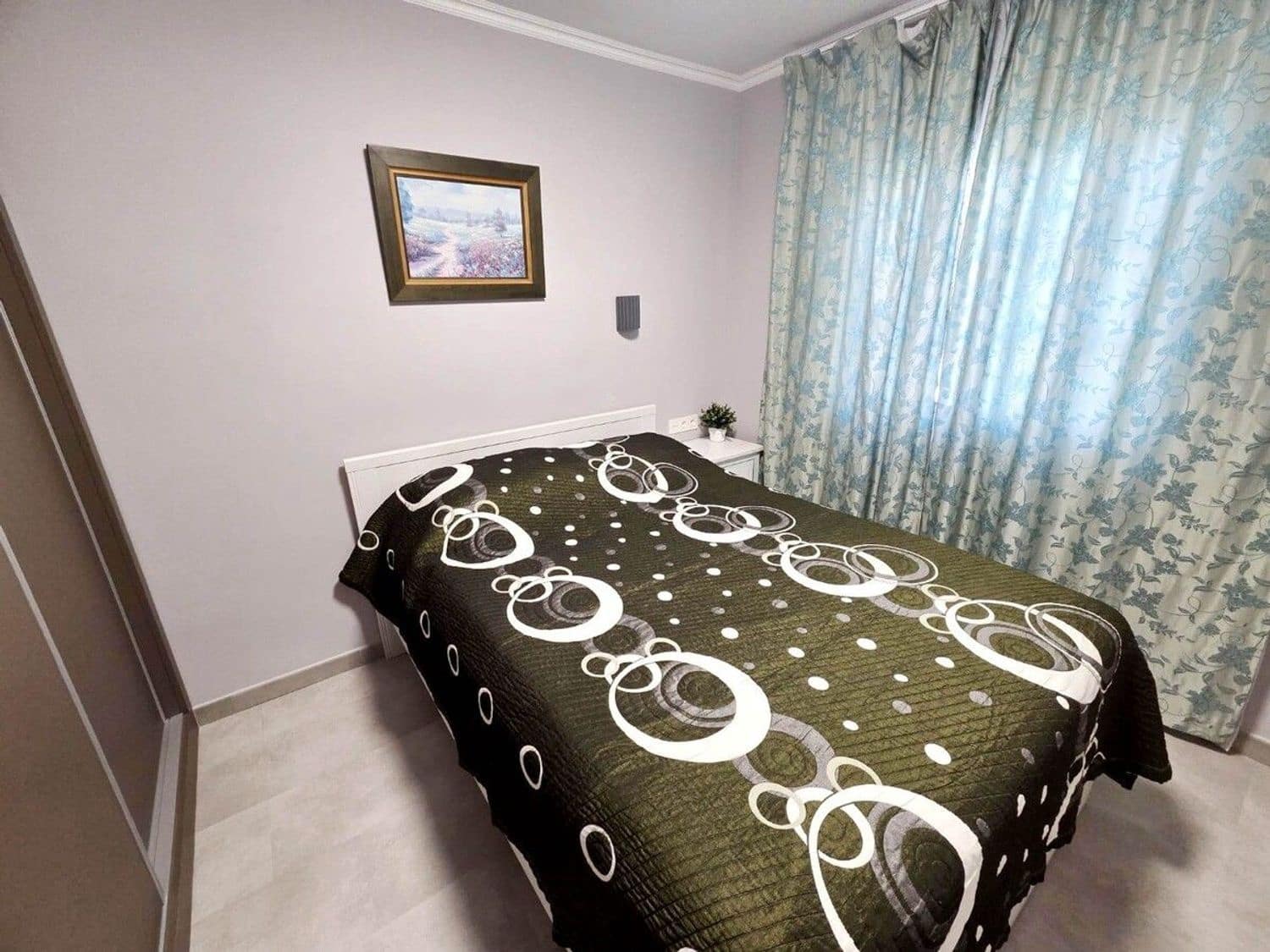 4 makuuhuone Omakotitalo myytävänä paikassa Adeje mukana uima-altaan 
autotalli - 585 000 € (Ref: 9570325)