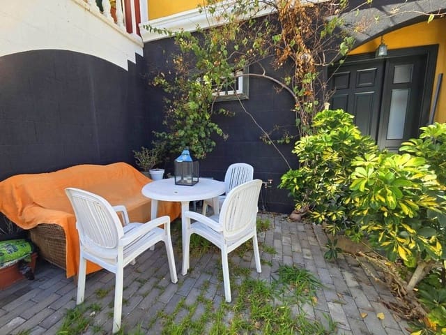 4 sovrum Hus till salu i Casco Urbano, Adeje med pool garage - 585 000 € (Ref: 9570325)