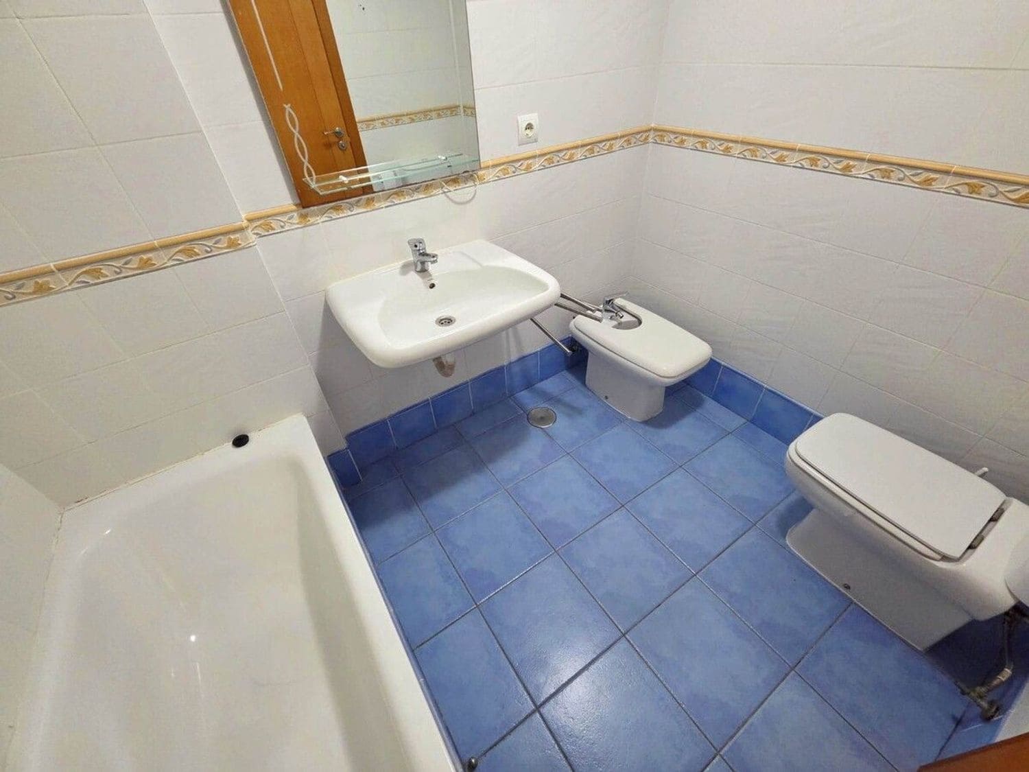 2 Zimmer Apartment zu verkaufen in Santa Cruz de Tenerife mit Pool Garage - 320.000 € (Ref: 9636217)
