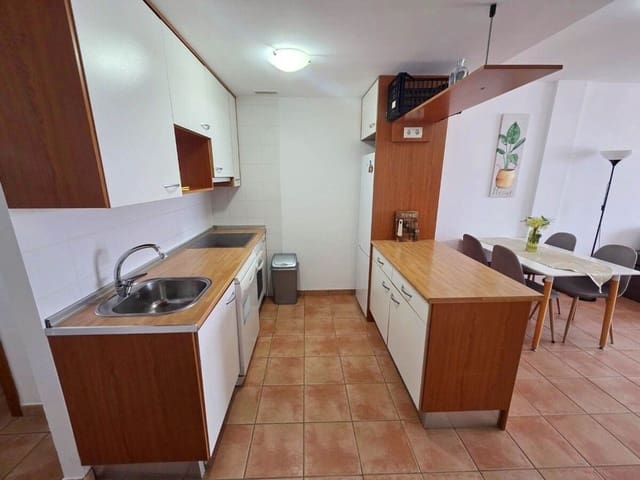 2 slaapkamer Appartement te koop in Playa Paraiso, Adeje met zwembad garage - € 299.000 (Ref: 9636217)