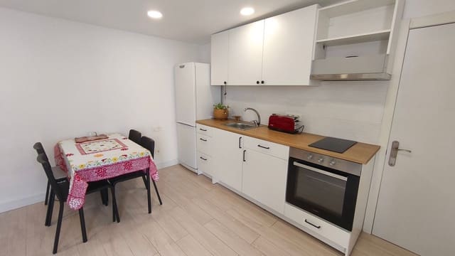 1 bedroom Bungalow for rent in Playa San Juan, Guía de Isora with garage - € 1,000 (Ref: 9772694)