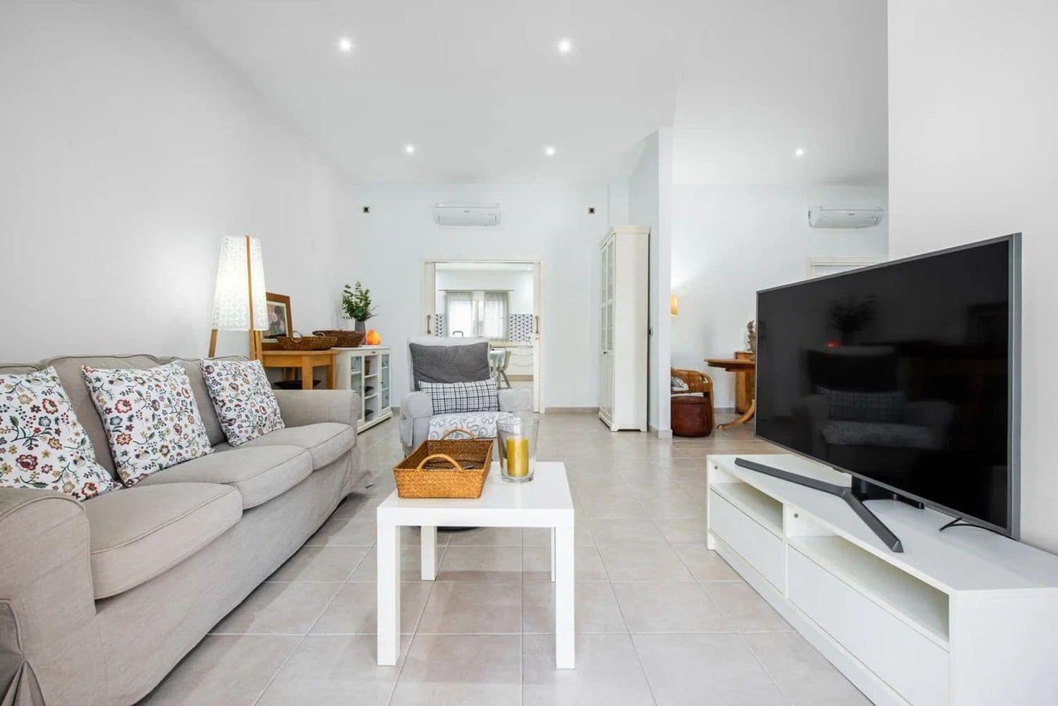 Finca/Casa Rural de 7 habitaciones en Arona en venta con piscina garaje - 1.880.000 € (Ref: 9806083)