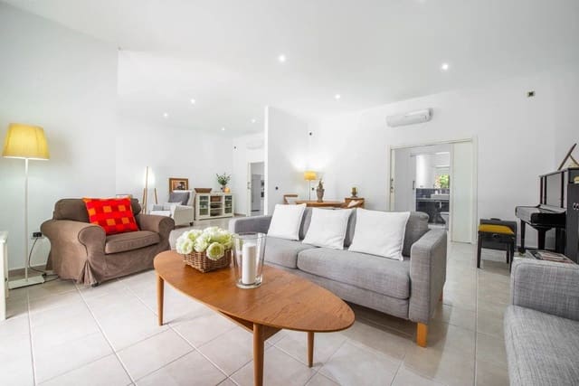 Finca/Casa Rural de 7 habitaciones en Arona en venta con piscina garaje - 1.880.000 € (Ref: 9806083)