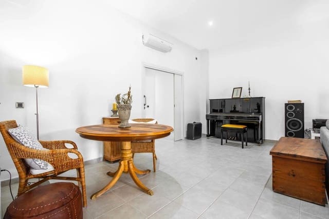 Finca/Casa Rural de 7 habitaciones en Arona en venta con piscina garaje - 1.880.000 € (Ref: 9806083)