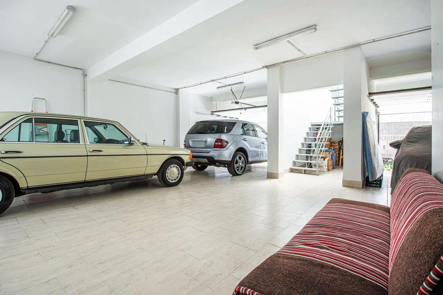 Finca/Casa Rural de 7 habitaciones en Arona en venta con piscina garaje - 1.880.000 € (Ref: 9806083)