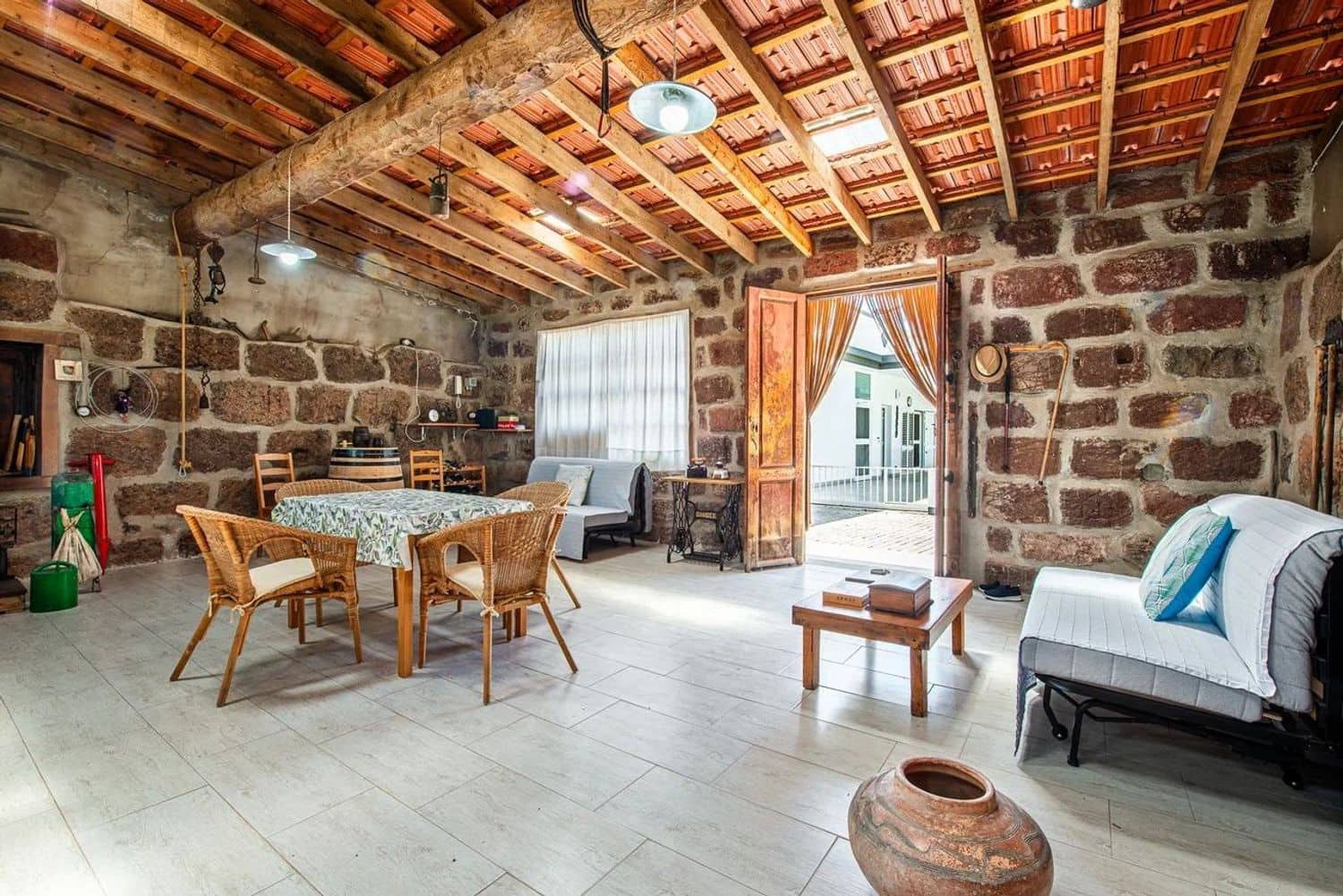 Finca/Casa Rural de 7 habitaciones en Arona en venta con piscina garaje - 1.880.000 € (Ref: 9806083)