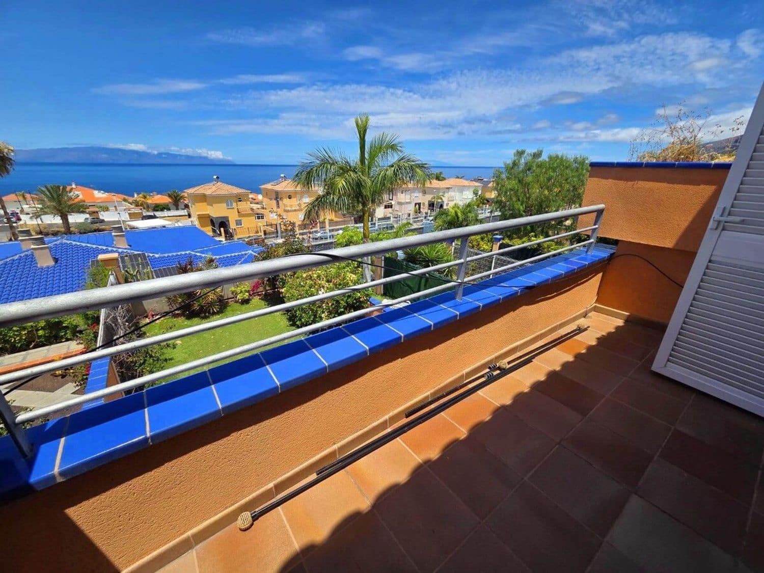 3 chambre Maison de Ville à vendre à Santa Cruz de Tenerife avec piscine garage - 539 000 € (Ref: 9921680)