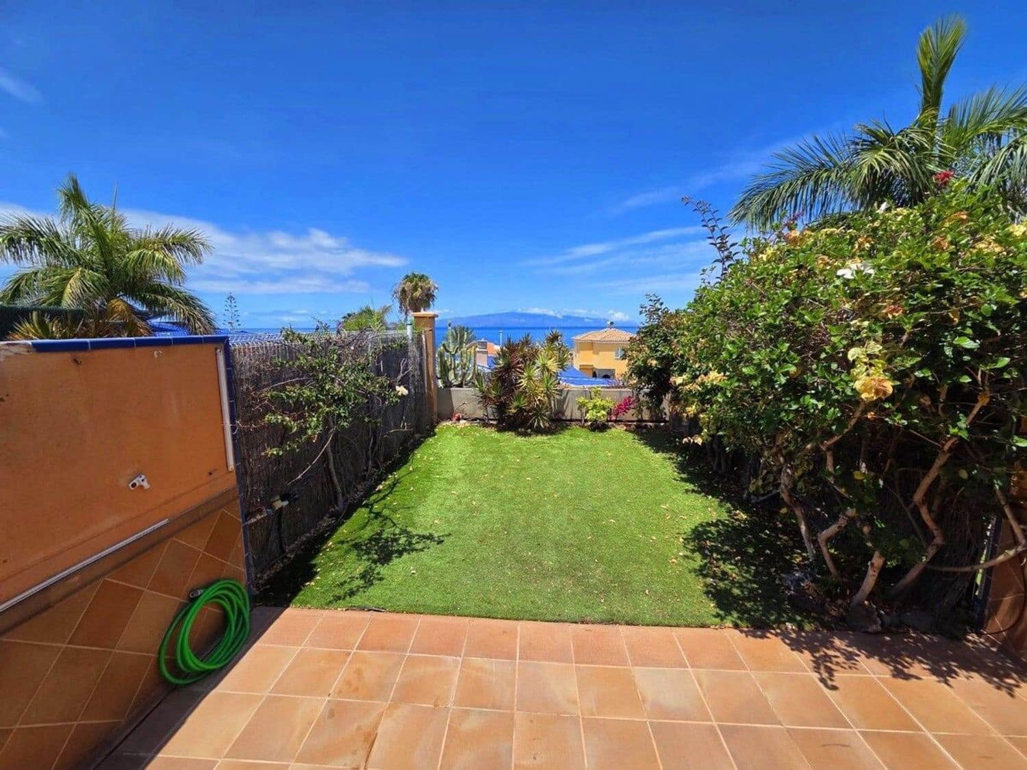 3 chambre Maison de Ville à vendre à Santa Cruz de Tenerife avec piscine garage - 539 000 € (Ref: 9921680)