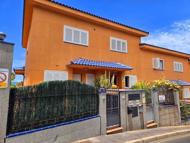 3 sypialnia Dom na sprzedaż w Puerto Santiago, Santiago del Teide z basenem garażem - 539 000 € (Ref: 9921680)