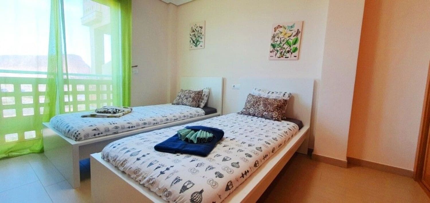 2 bedroom Apartment for sale in Santa Cruz de Tenerife with pool garage - € 445,000 (Ref: 9921681)