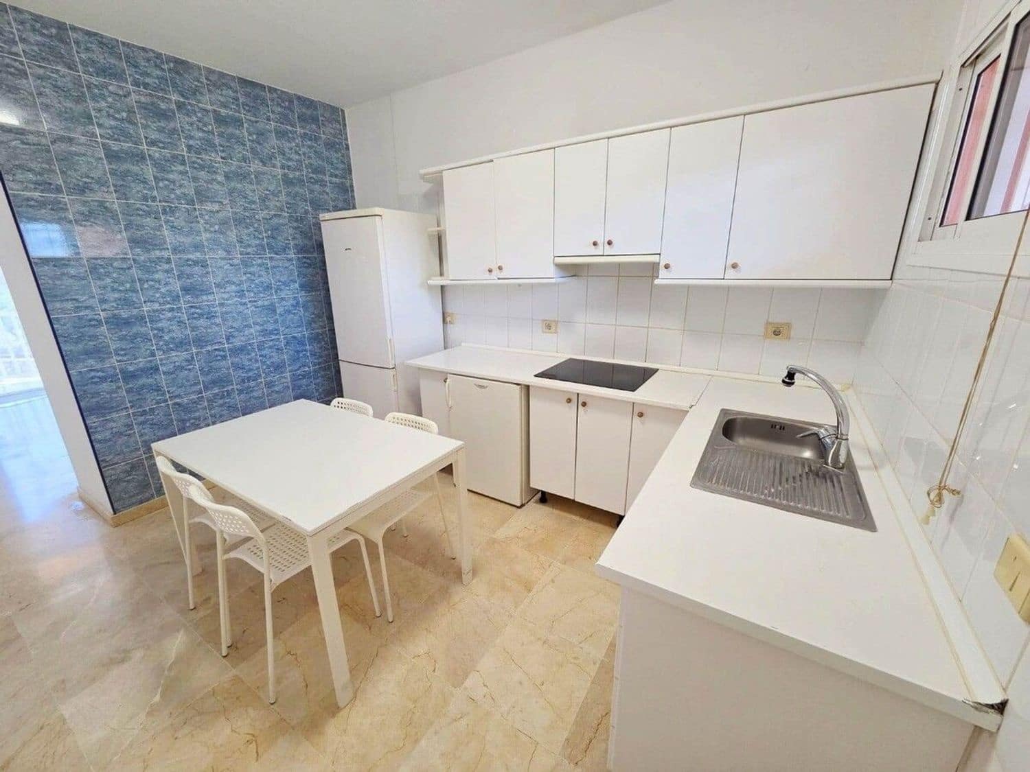 1 chambre Appartement à vendre à Playa Paraiso avec piscine garage - 235 000 € (Ref: 9958982)