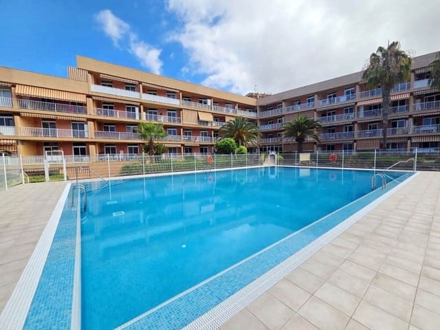 1 bedroom Apartment for sale in Playa Paraiso, Adeje with pool garage - € 240,000 (Ref: 9958982)