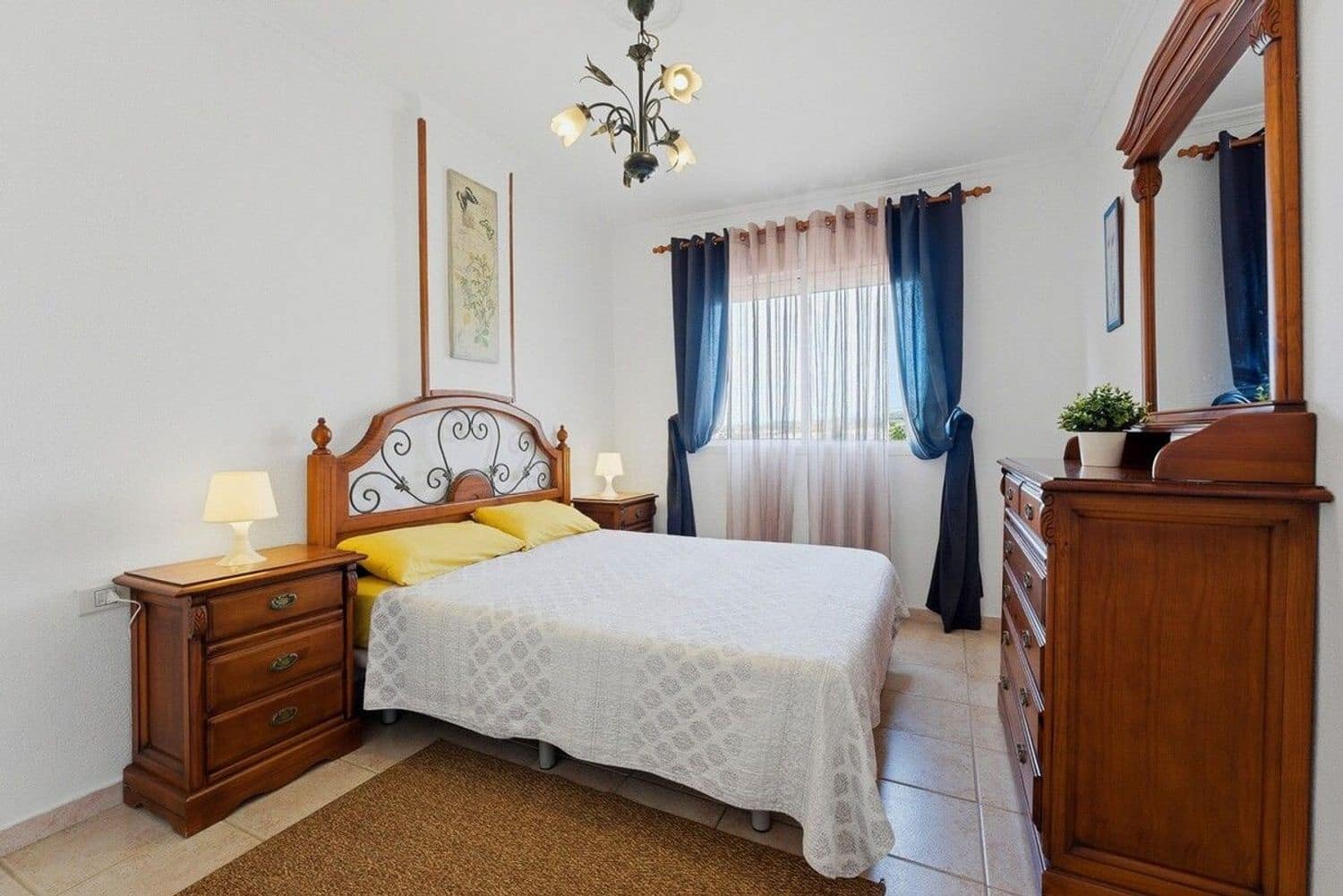 Apartamento de 2 habitaciones en La Pineda en venta con piscina garaje - 369.900 € (Ref: 9999528)
