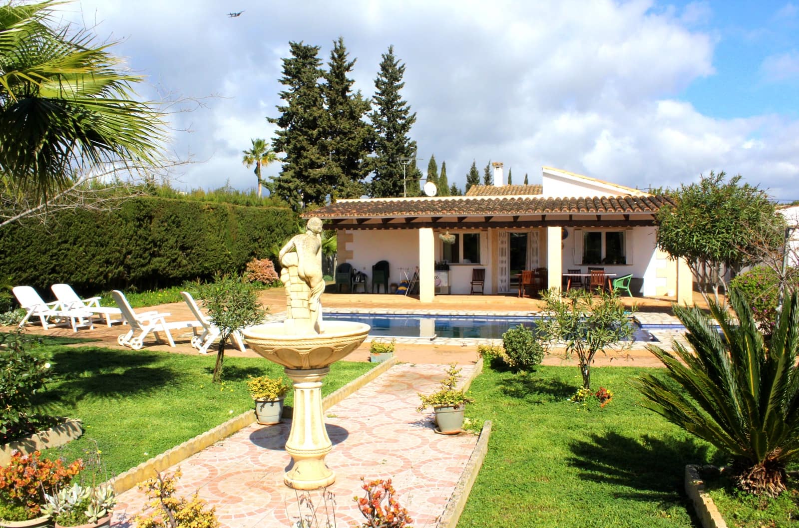 5 quarto Quinta/Casa Rural para venda em Establiments com piscina garagem - 1 250 000 € (Ref: 9829541)