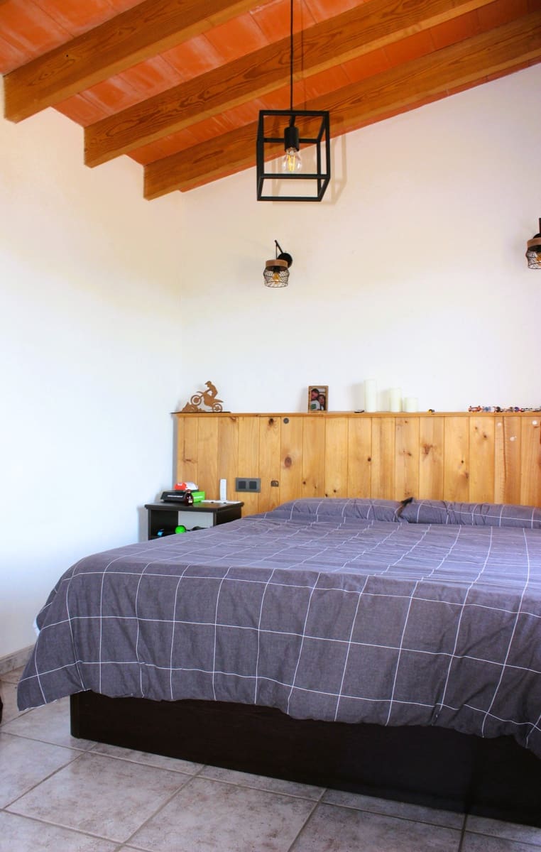 4 slaapkamer Finca/Landhuis te koop in Sant Joan met garage - € 390.000 (Ref: 9889242)
