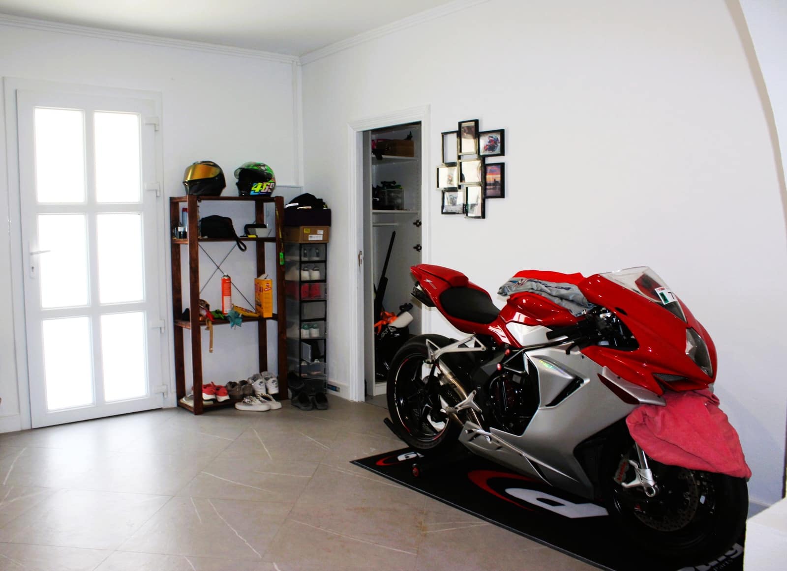 4 slaapkamer Finca/Landhuis te koop in Sant Joan met garage - € 390.000 (Ref: 9889242)