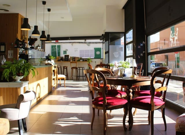Local Commercial à vendre à Son Espanyolet, Palma de Mallorca - 44 000 € (Ref: 9889501)