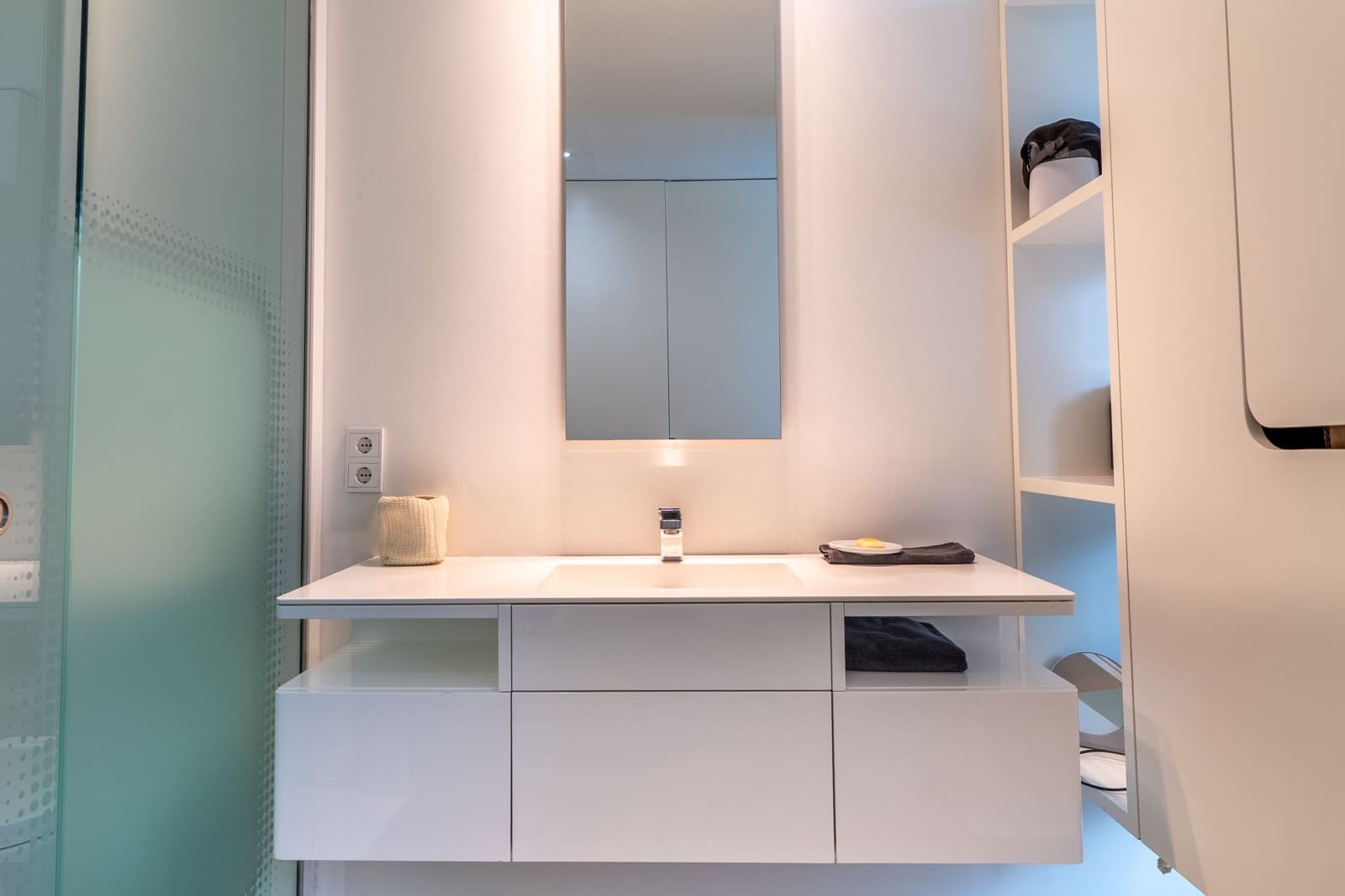 2 slaapkamer Rijtjeshuis te koop in Palma de Mallorca met garage - € 2.450.000 (Ref: 9889503)