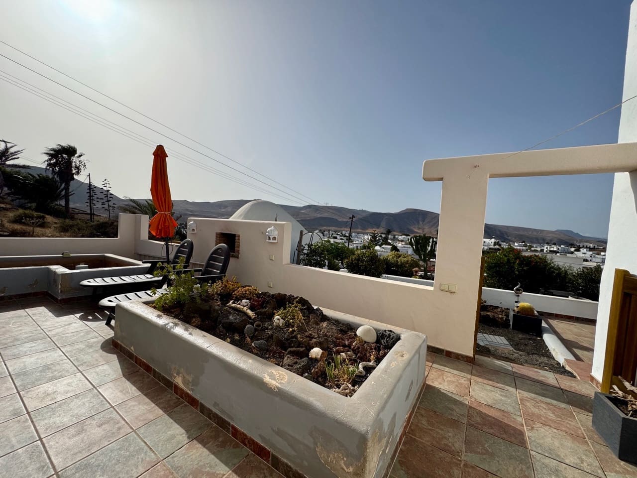3 soveværelse Finca/Landehus til salg i Guatiza med garage - € 420.000 (Ref: 10008000)