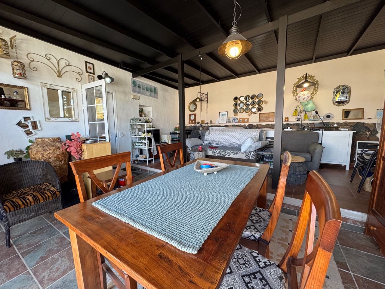 3 soveværelse Finca/Landehus til salg i Guatiza med garage - € 420.000 (Ref: 10008000)