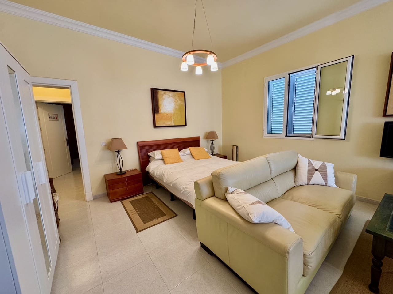 4 Zimmer Villa zu verkaufen in Puerto Calero mit Pool Garage - 1.050.000 € (Ref: 10038996)