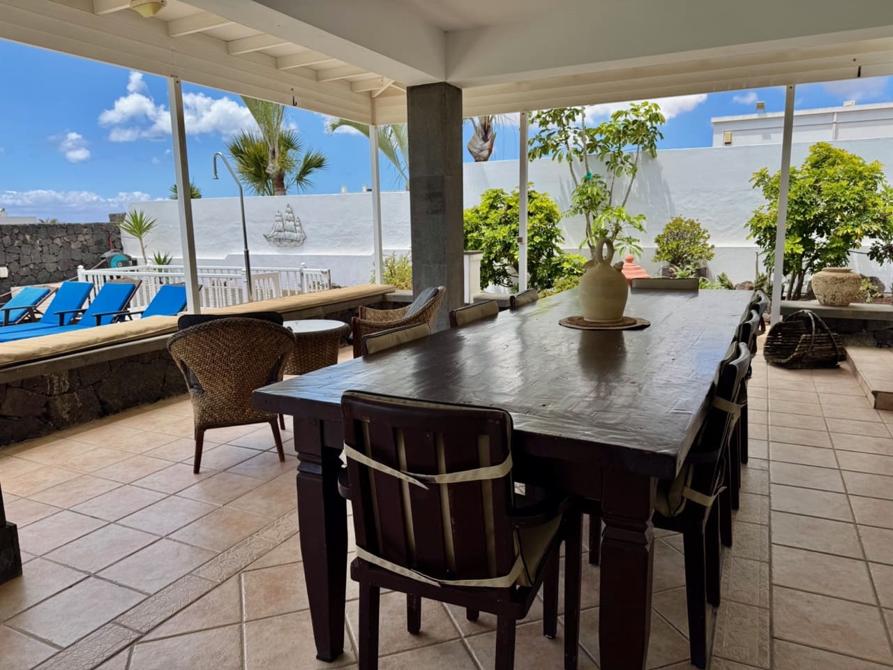 4 Zimmer Villa zu verkaufen in Puerto Calero mit Pool Garage - 1.050.000 € (Ref: 10038996)