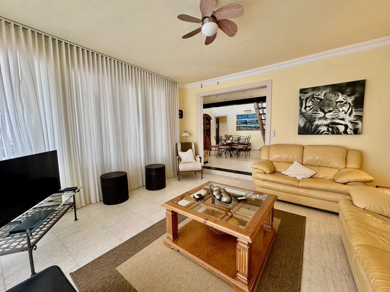 4 Zimmer Villa zu verkaufen in Puerto Calero mit Pool Garage - 1.050.000 € (Ref: 10038996)