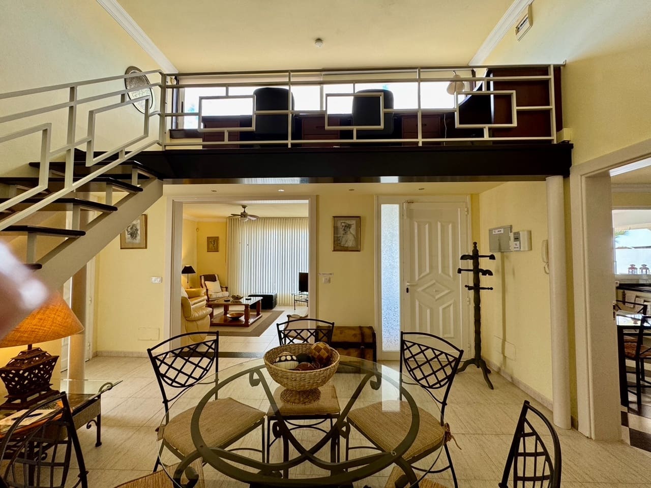 4 Zimmer Villa zu verkaufen in Puerto Calero mit Pool Garage - 1.050.000 € (Ref: 10038996)