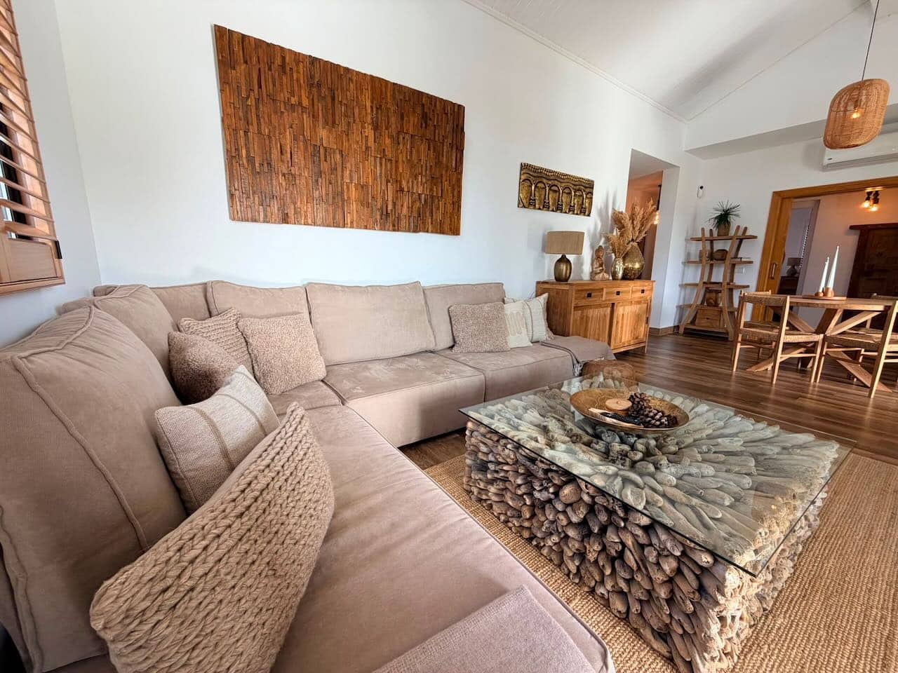 3 soverom Villa til salgs i Caleta de Fuste med svømmebasseng garasje - € 749 000 (Ref: 10043580)