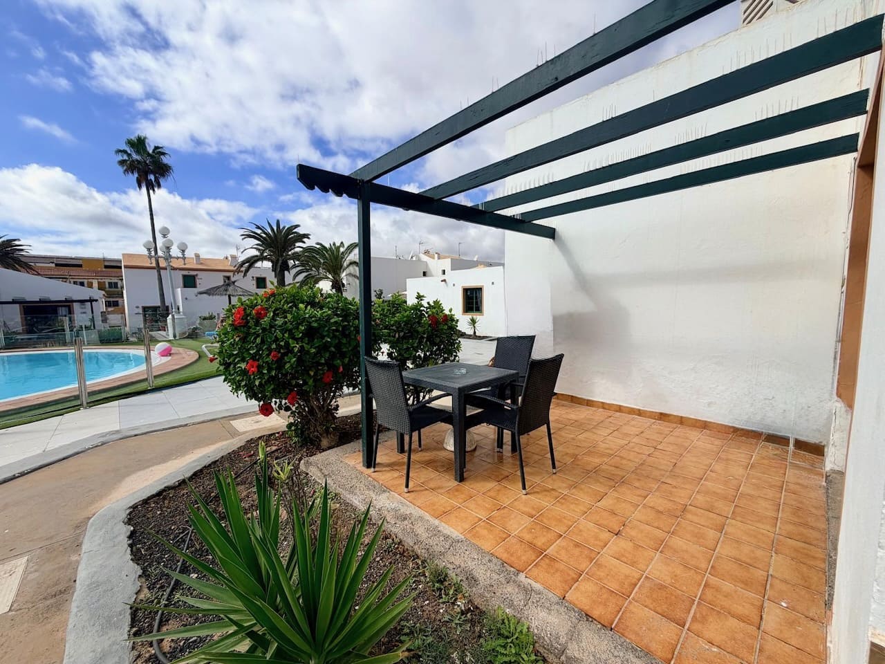 1 Zimmer Apartment zu verkaufen in Caleta de Fuste mit Pool - 155.000 € (Ref: 10175500)