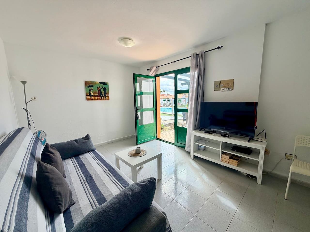 1 Zimmer Apartment zu verkaufen in Caleta de Fuste mit Pool - 155.000 € (Ref: 10175500)