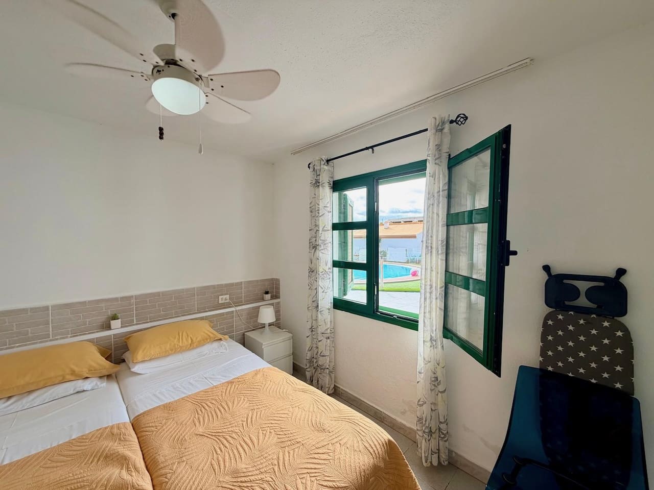 1 Zimmer Apartment zu verkaufen in Caleta de Fuste mit Pool - 155.000 € (Ref: 10175500)