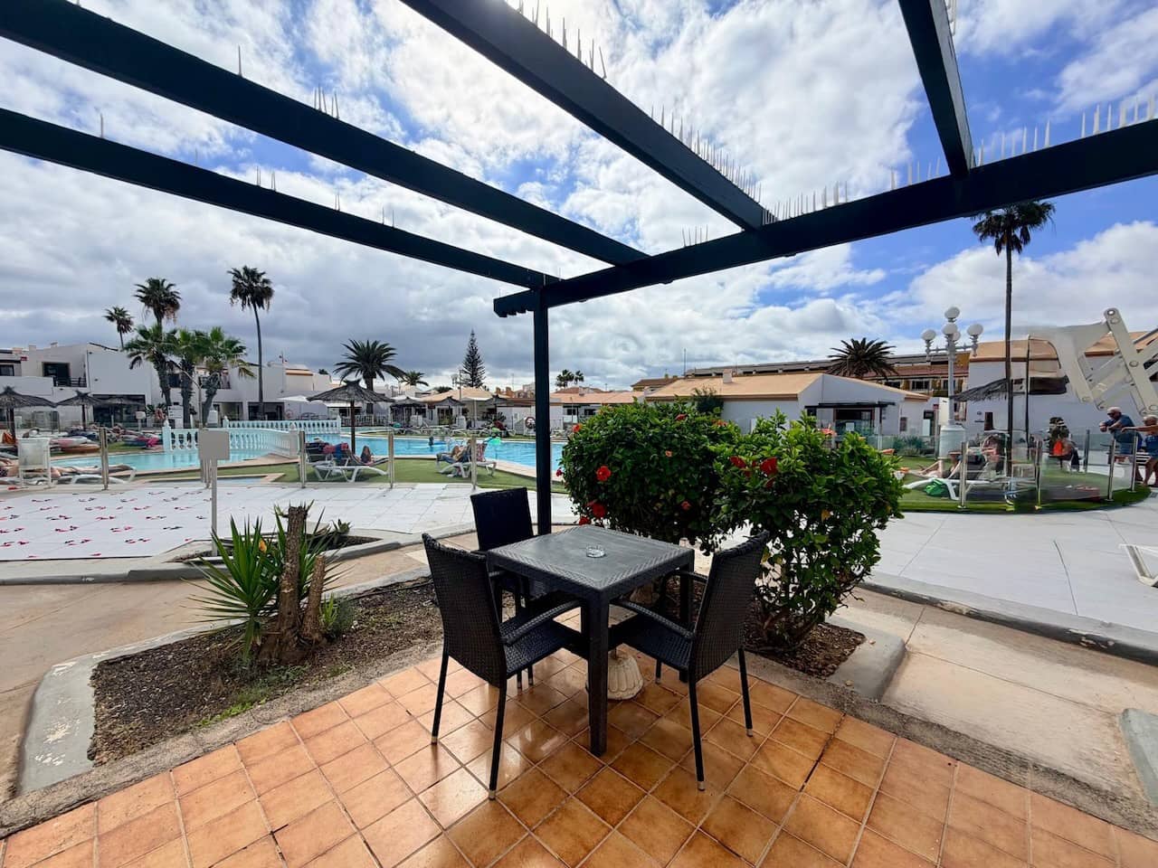 1 Zimmer Apartment zu verkaufen in Caleta de Fuste mit Pool - 155.000 € (Ref: 10175500)