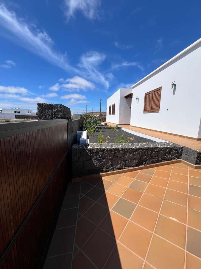 3 sypialnia Finka/Dom wiejski na sprzedaż w Tinajo z garażem - 495 000 € (Ref: 10175699)